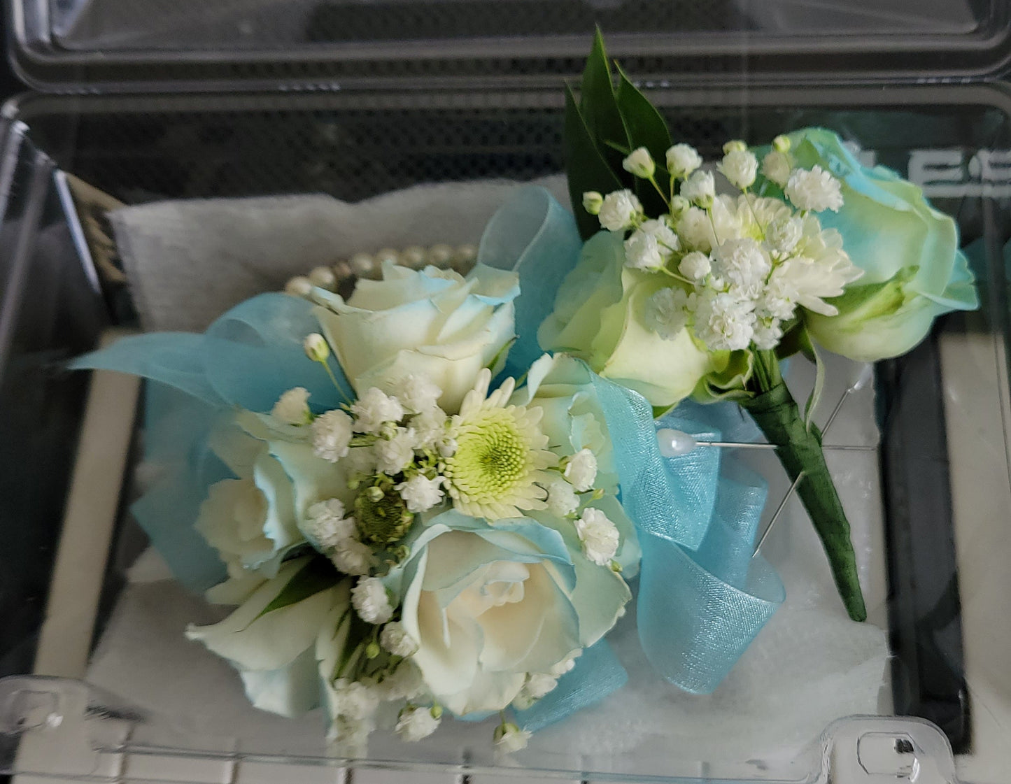 Corsage & Boutonniere