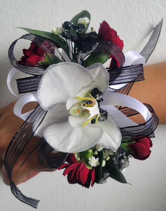Corsage & Boutonniere